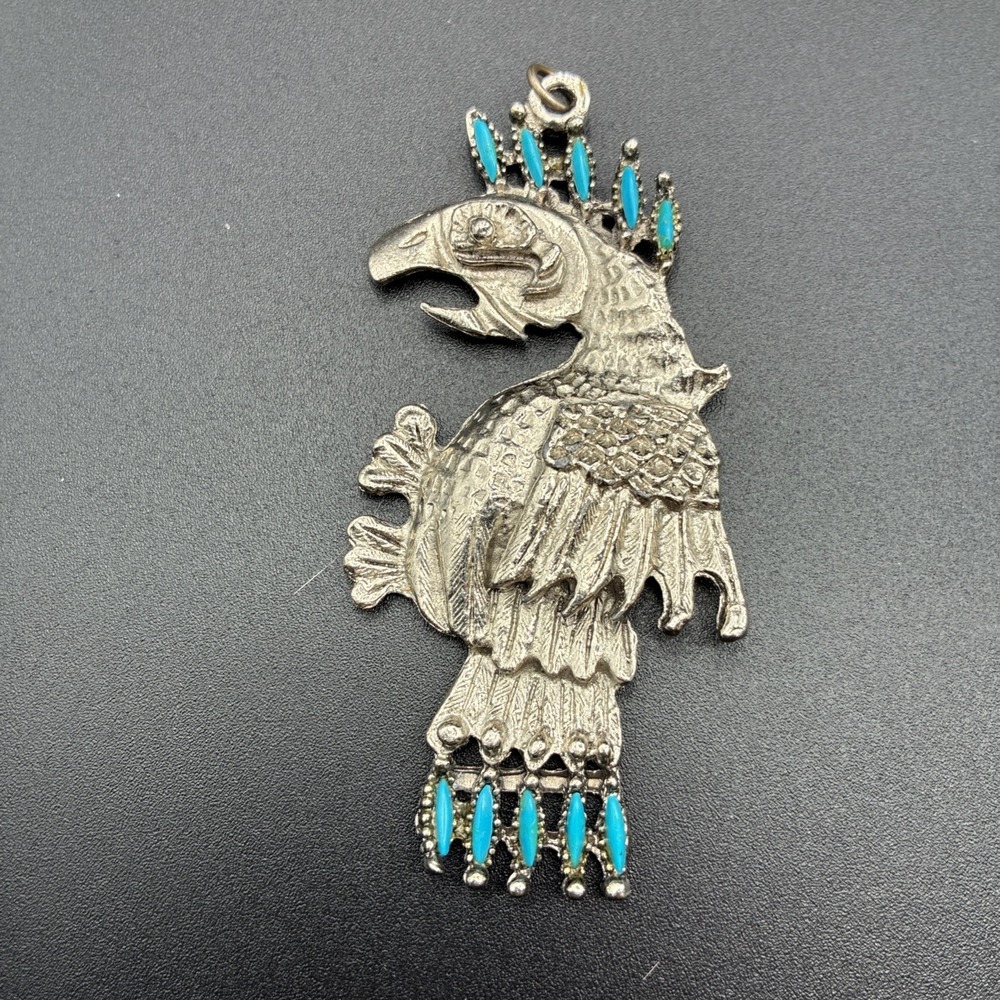 Silver Tone Faux Turquoise Bird Totem Pendant Necklace